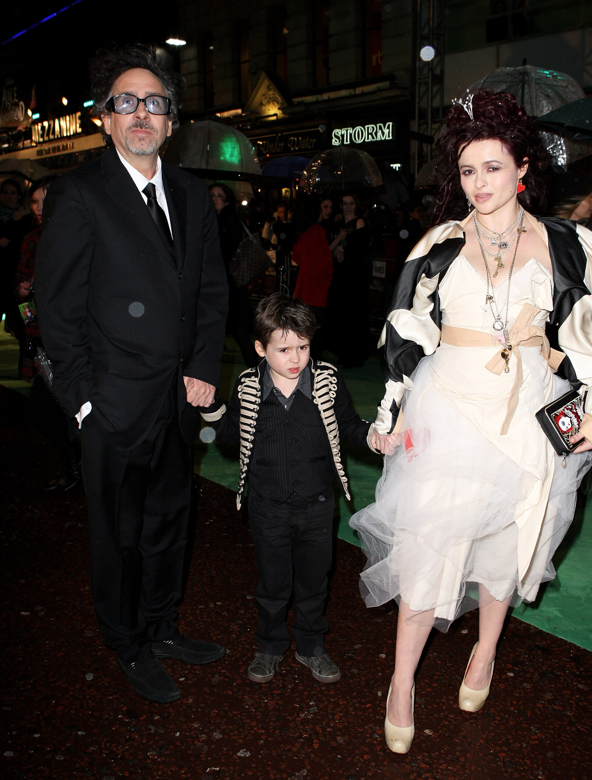 Alice In Wonderland: Royal World Premiere - Outside Arrivals