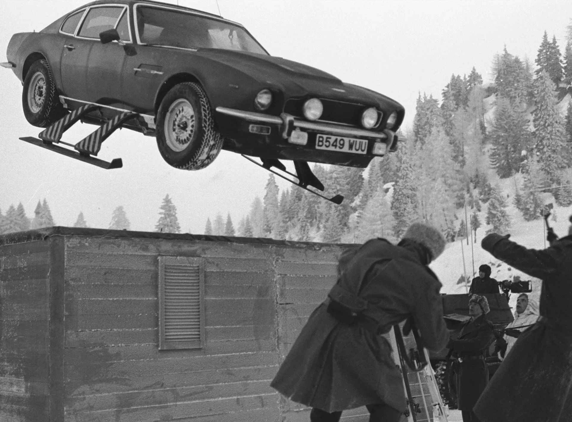 Aston V8