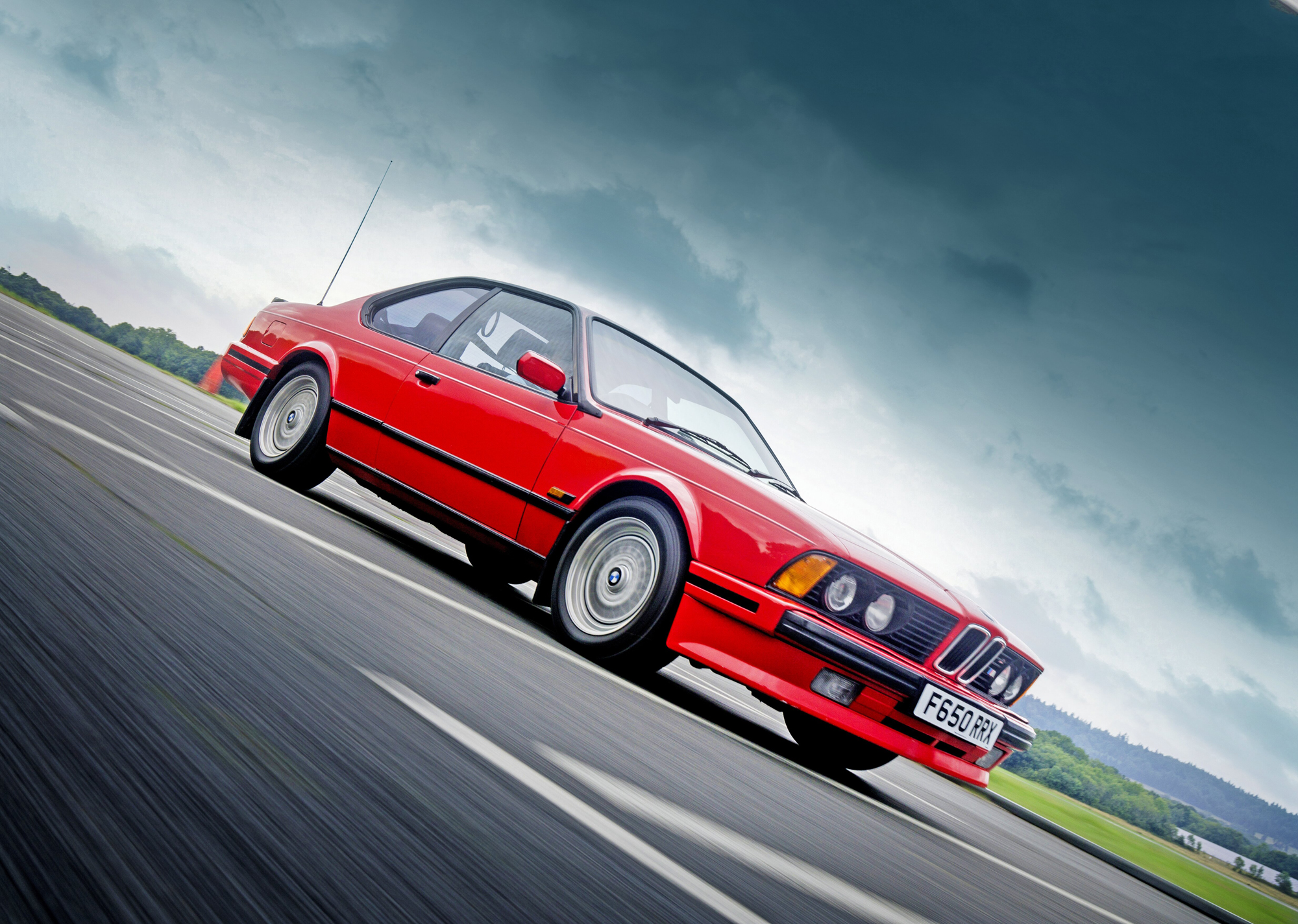 BMW M635CSi tracking