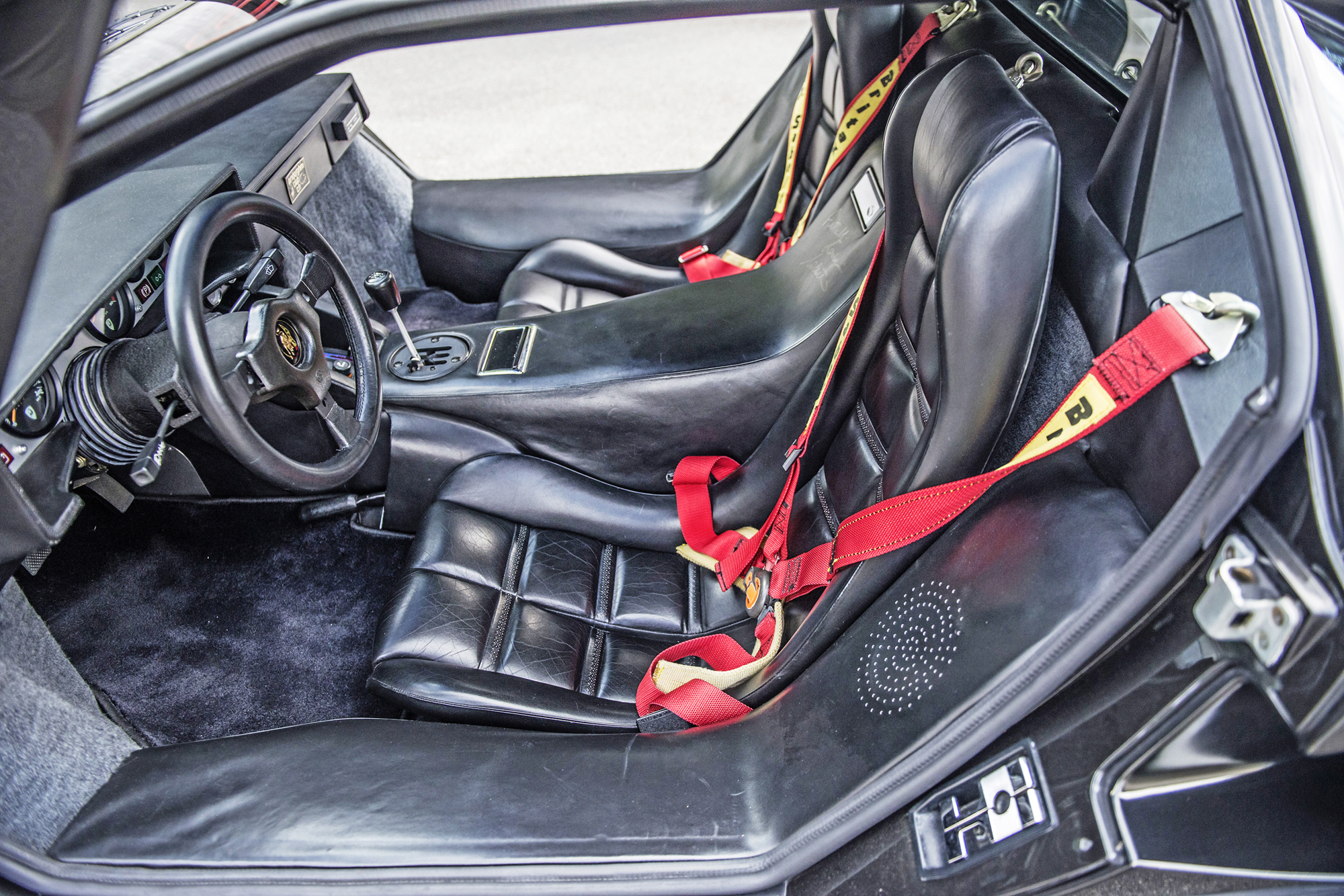 Lamborghini Countach Turbo interior GFW_5022