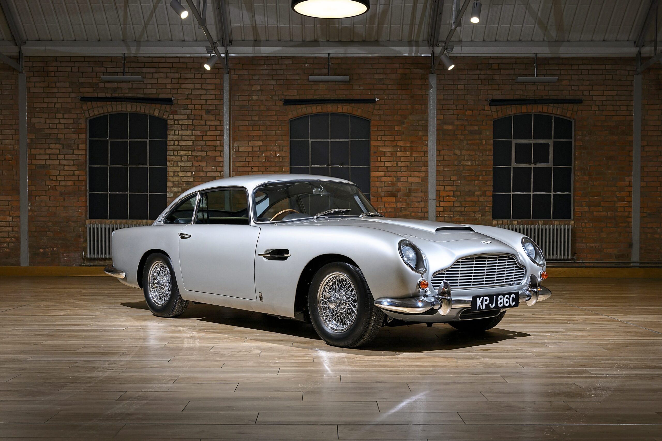 Aston DB5 
