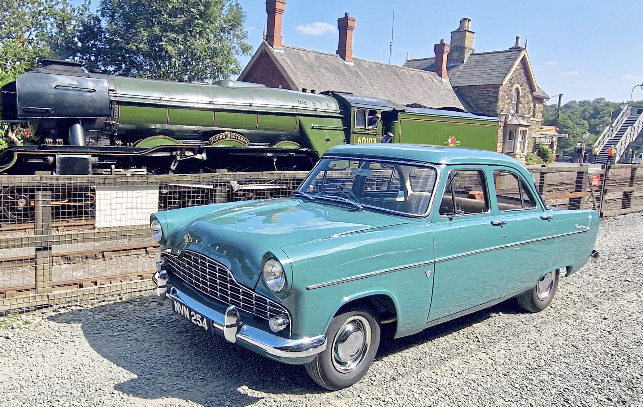 £400k Ferrari selling for charity