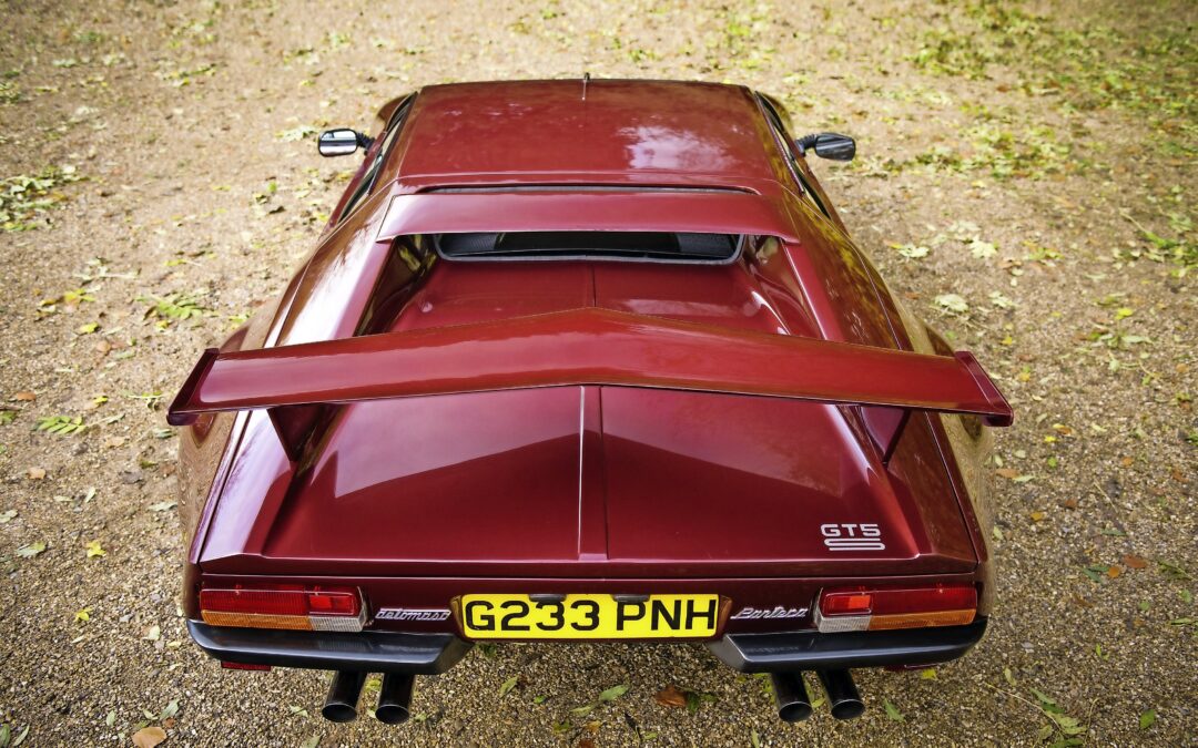 De Tomaso Pantera GT5S rear wing