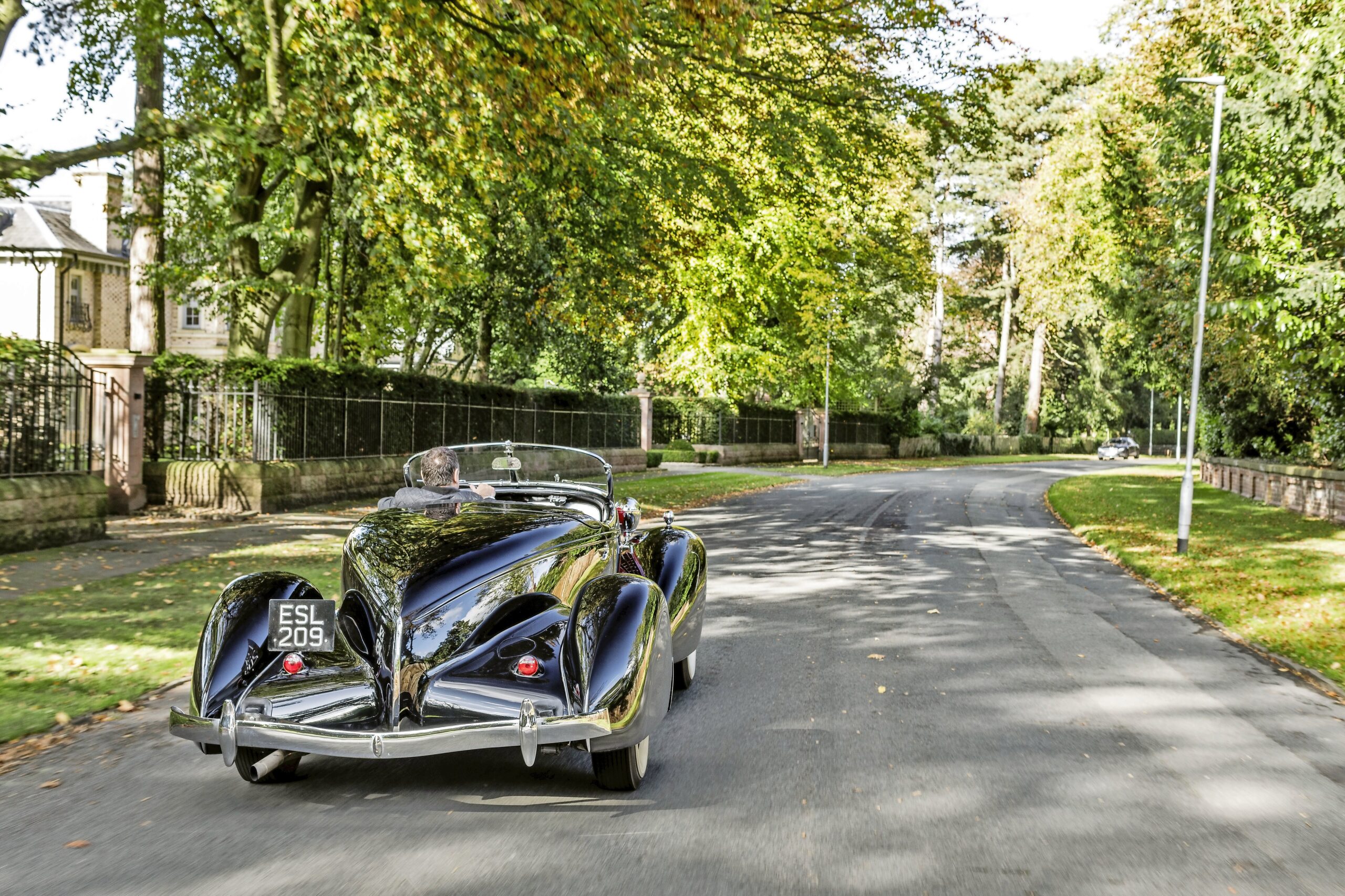 Back of the Auburn 851 Speedster