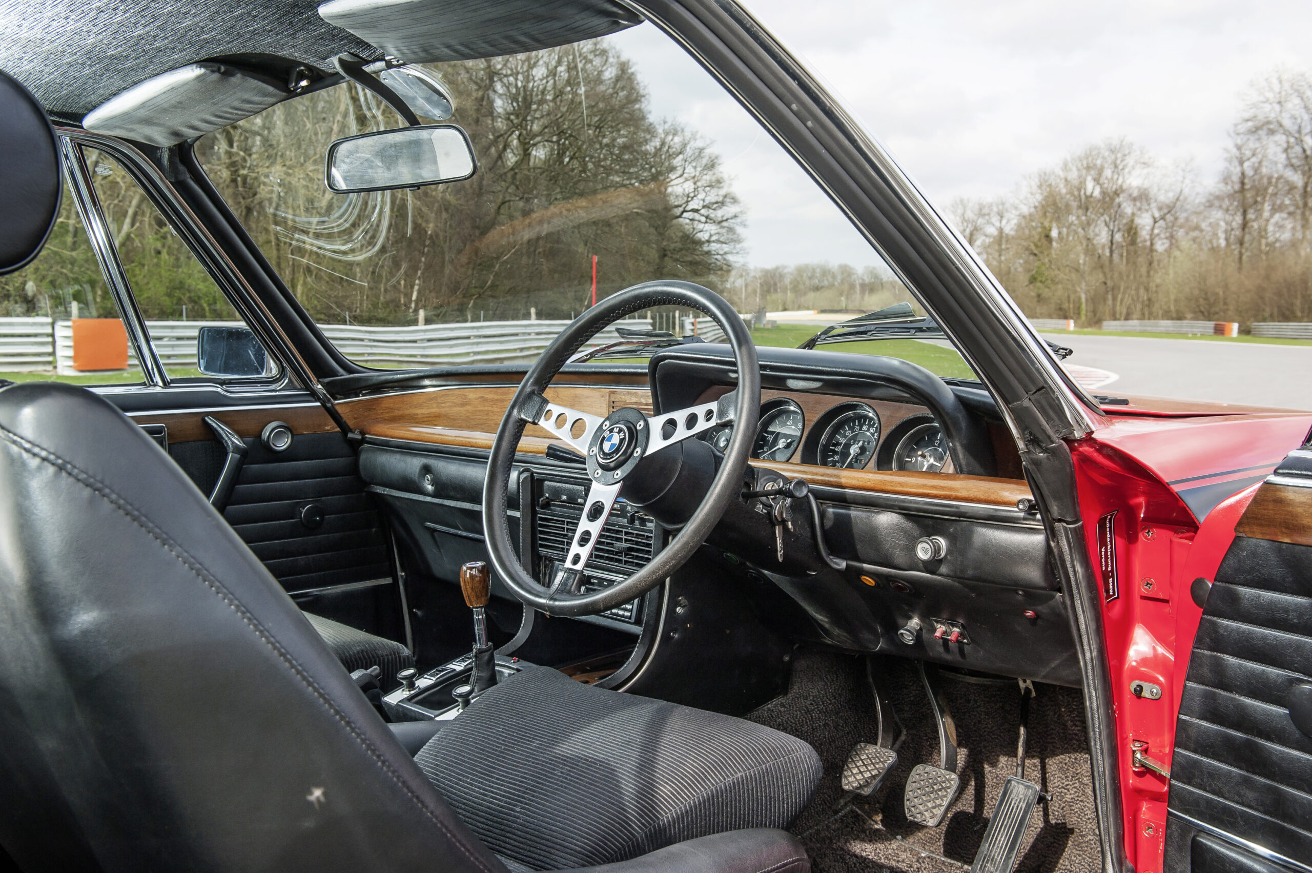 Cockpit of the BMW 3.0 CSL engine