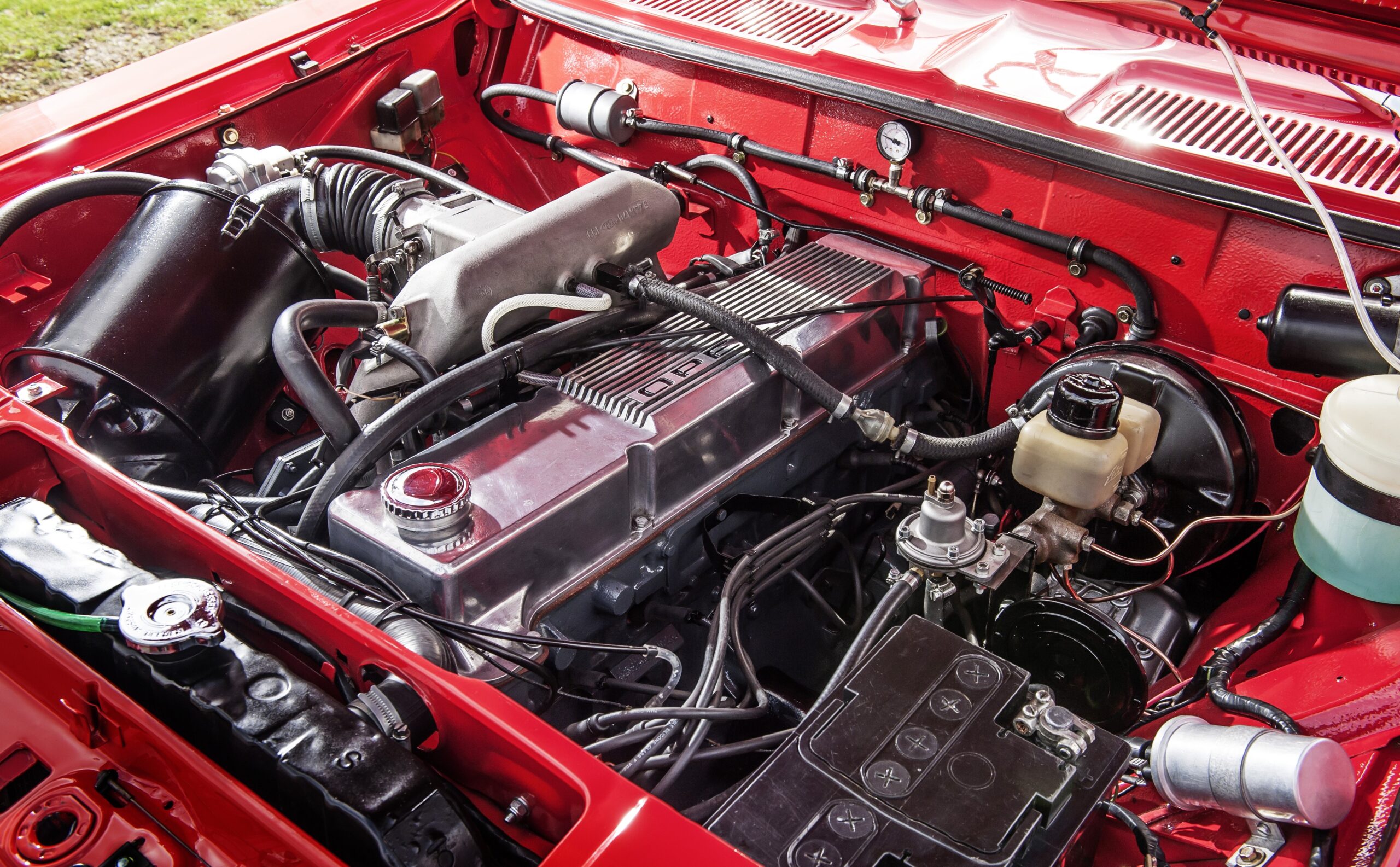 Opel Commodore GS/E engine