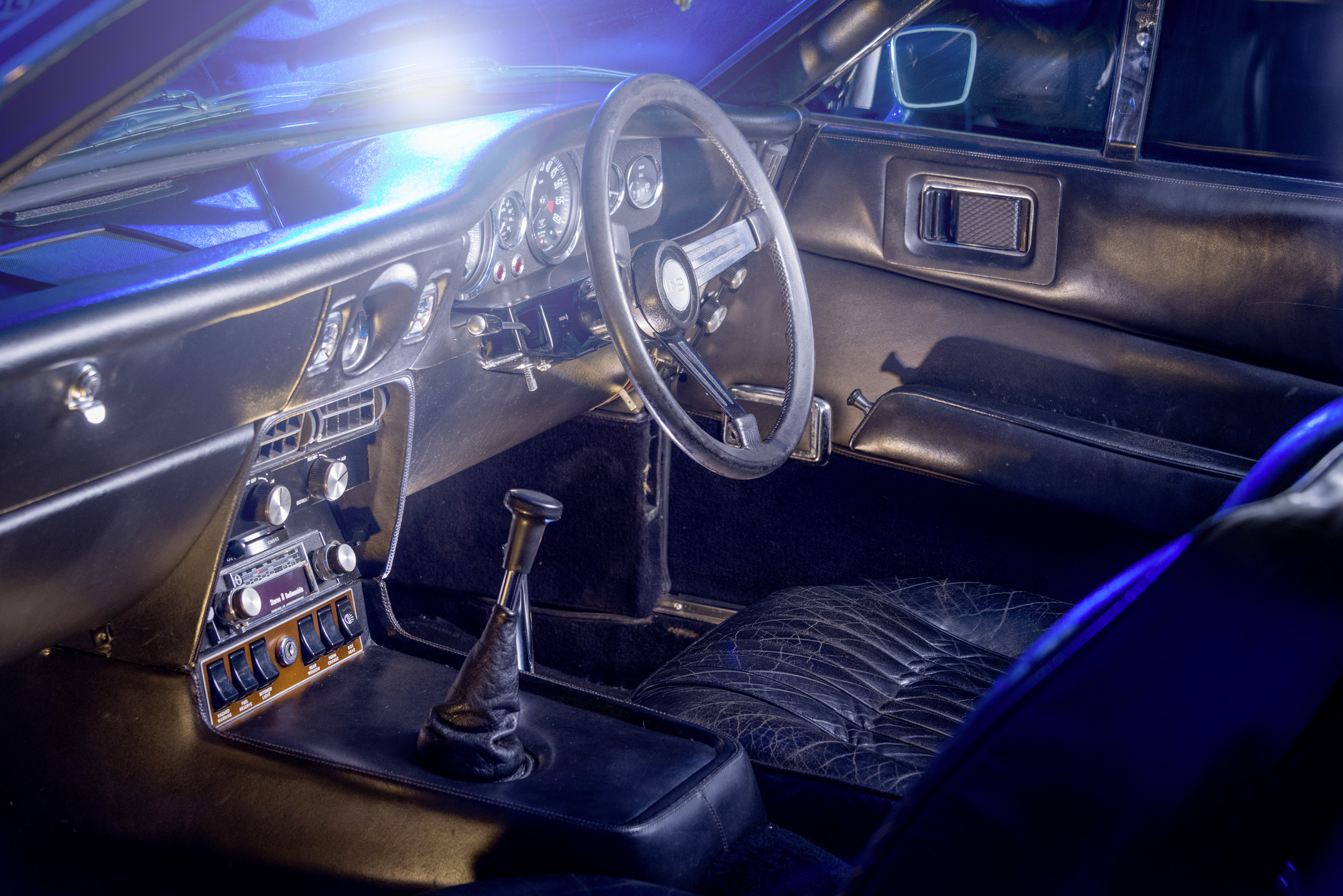 Cockpit of the Aston Martin DBS