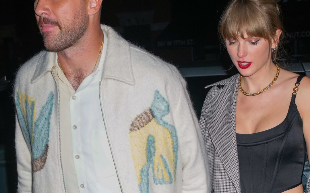 ‘Hurt’ Travis begs Taylor: ‘Tell me the truth’