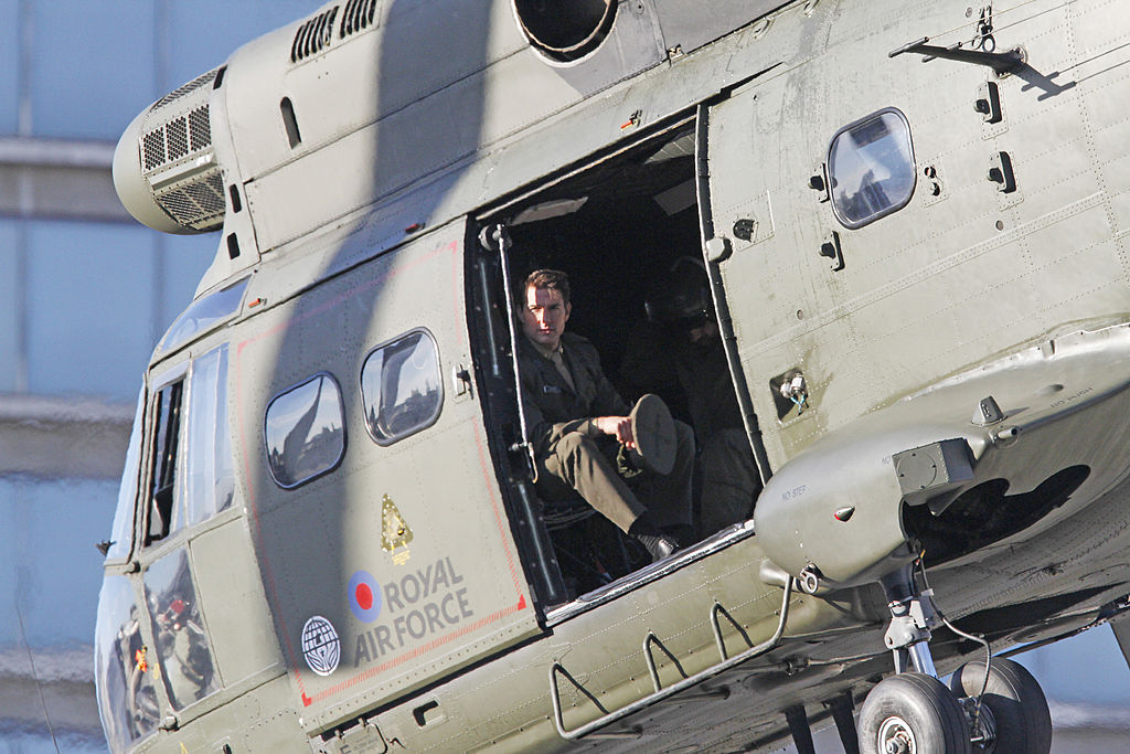 Tom Cruise Sighting In London - November 25, 2012