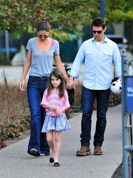 Tom Cruise, Katie Holmes & Suri Visit The Schenley Plaza Carousel