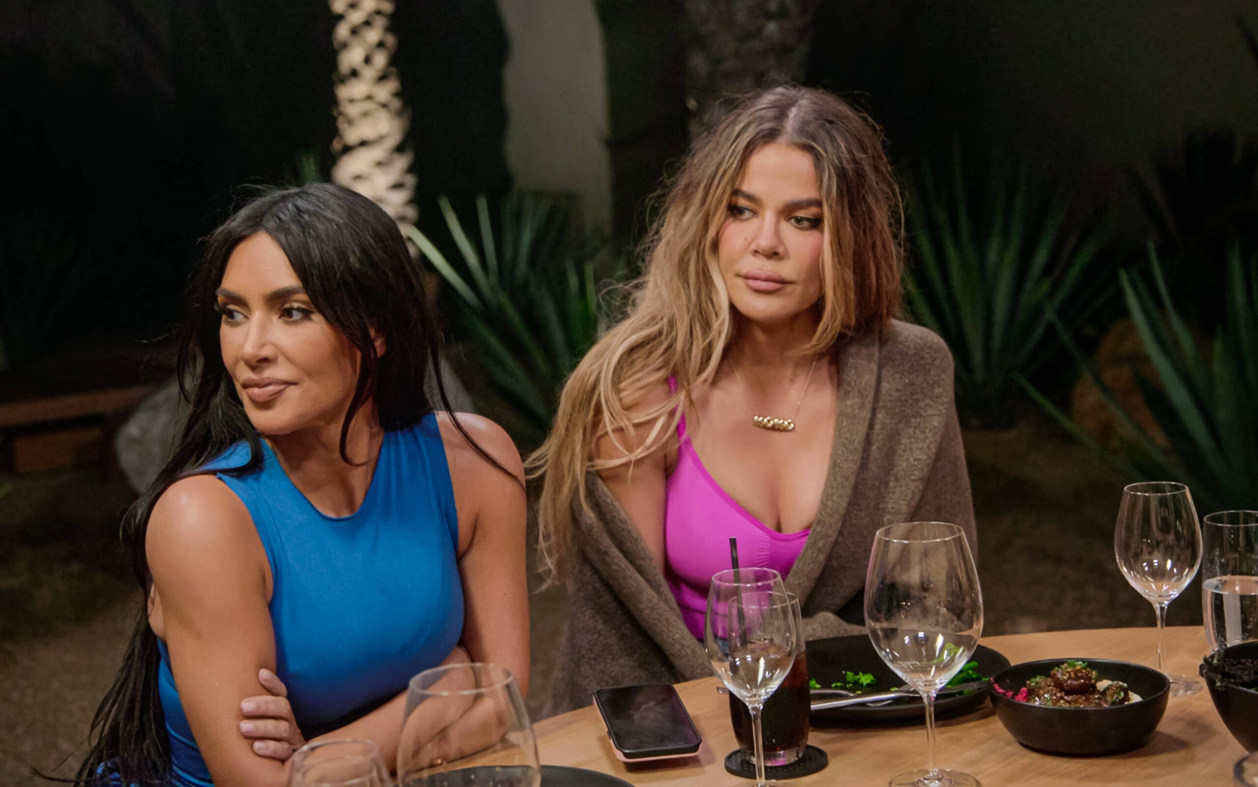 Kim and Khloe Kardashian Kim and Khloe Kardashian