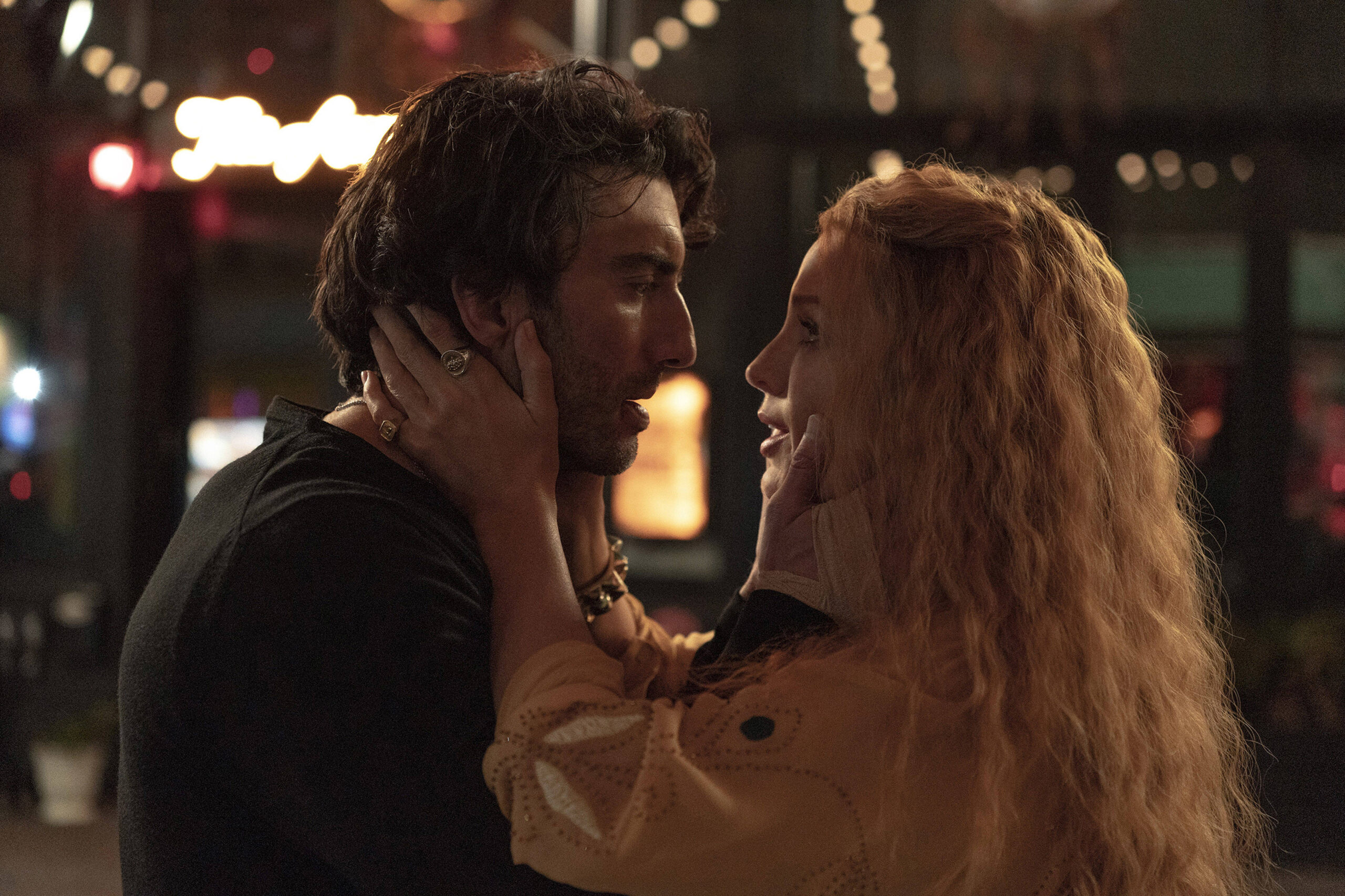 Justin Baldoni Blake LivelyBlake Lively and Justin Baldoni USA. Blake Lively and Justin Baldoni in (C) Sony Pictures Releasing film, It Ends with U Justin Baldoni Blake Lively