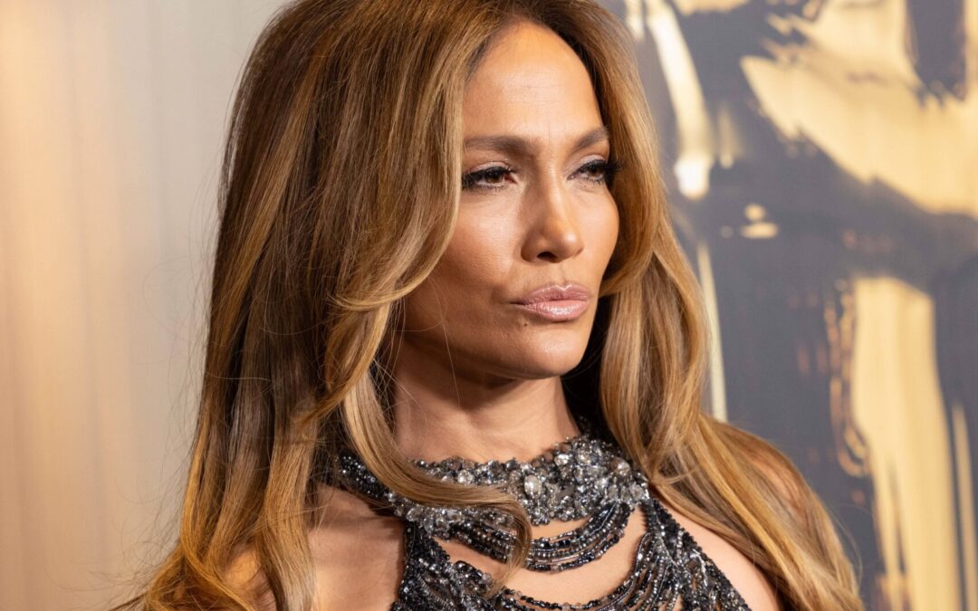 After THAT shocking viral video, J.Lo turns to Ben Affleck’s best friend…