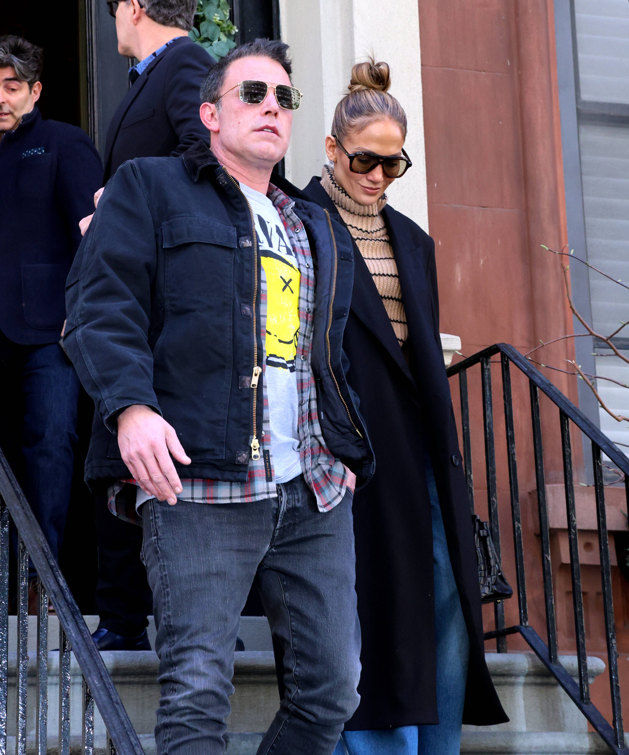 NY: Jennifer Lopez and Ben Affleck in New York Famous couple Jennifer Lopez and Ben Affleck are looking for a new house Pamela Anderson in Baywatch