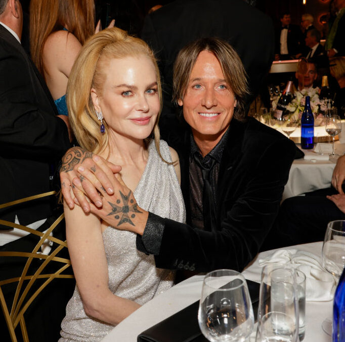 Tom Cruise & Keith Urban’s face to face showdown!