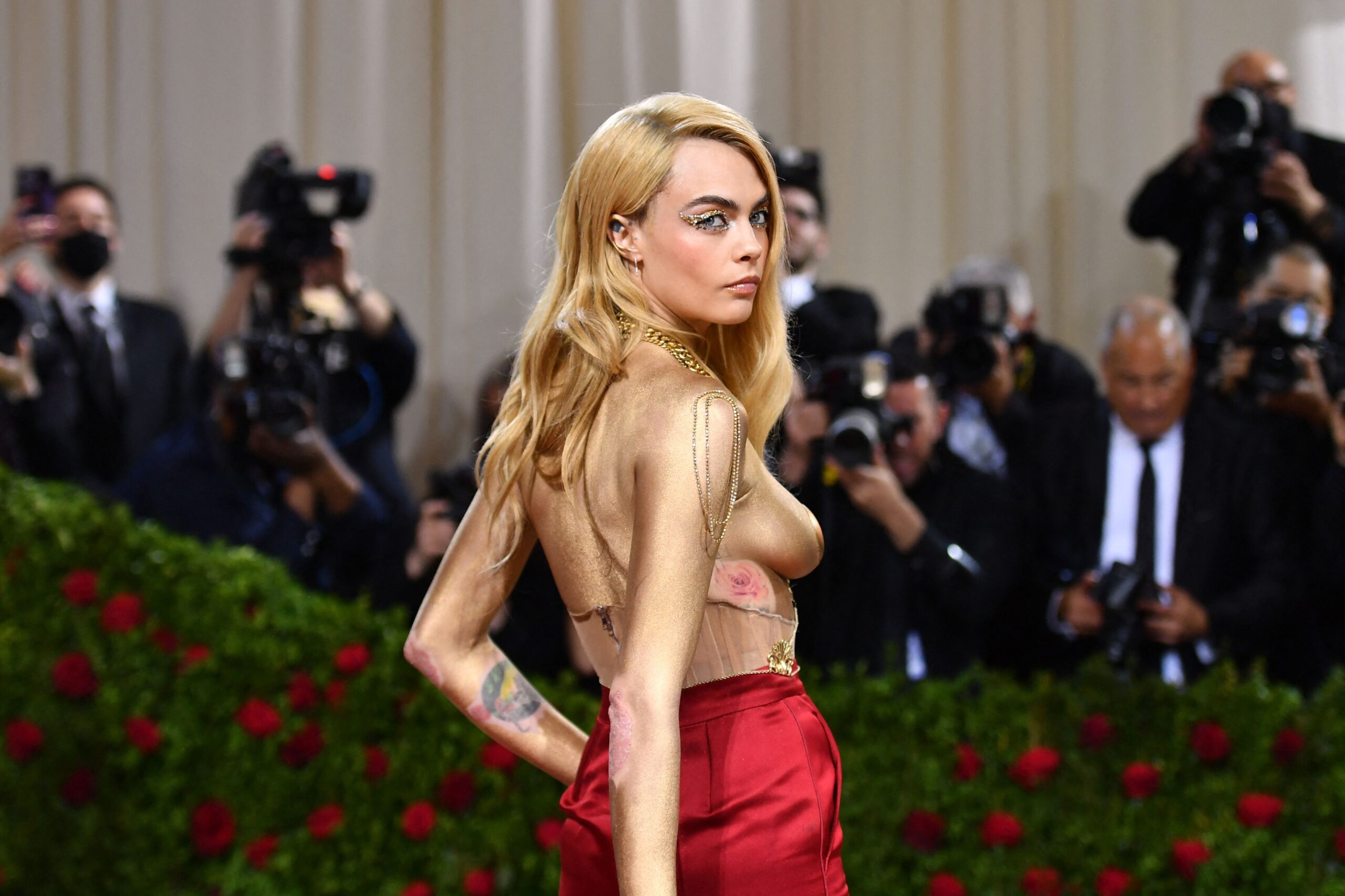 TOPSHOT-US-ENTERTAINMENT-FASHION-METGALA-CELEBRITY-MUSEUM-PEOPLE