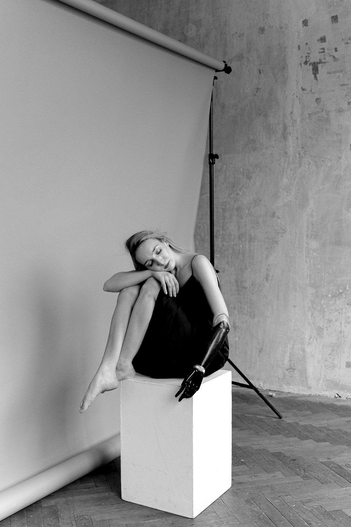 img-placeholder2