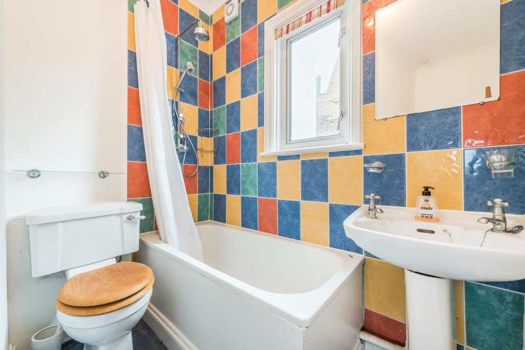 Bathroom (now the pink microcement room)