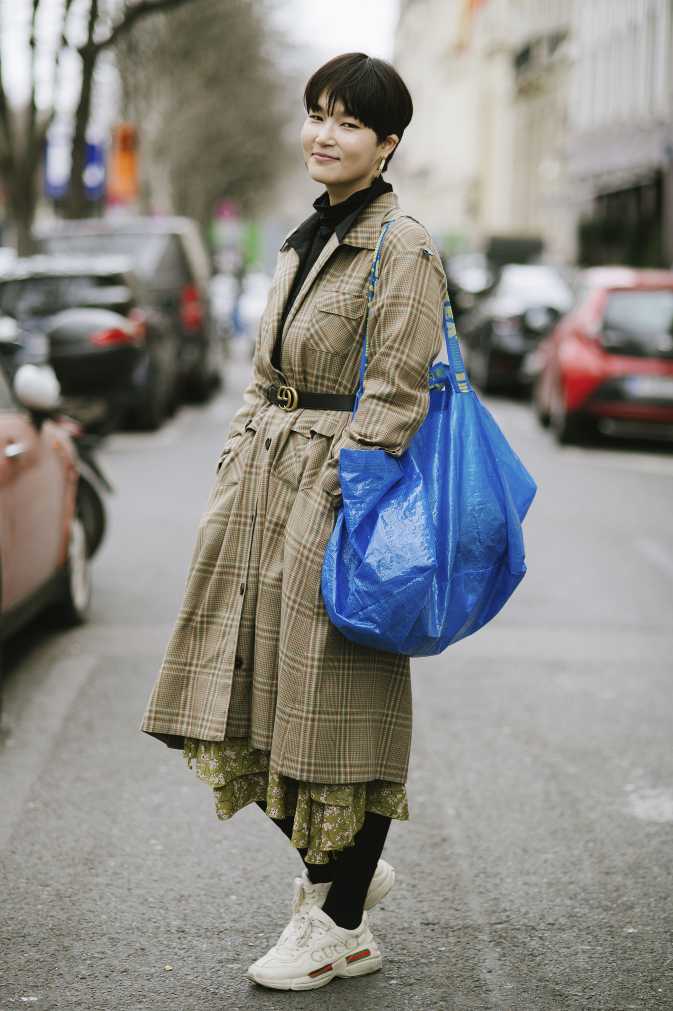 Street Style - Paris Fashion Week Womenswear Fall/Winter 2019/2020 : Day Four