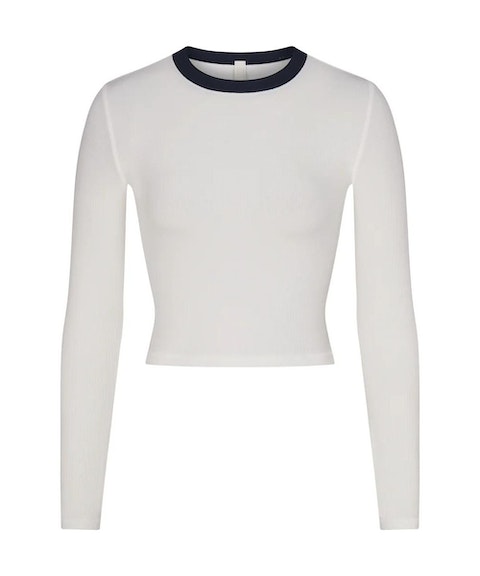 skims-t-shirt