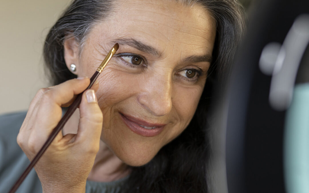 Do you have eyebrow blindness? The latest viral ‘condition’ will ruin your night!