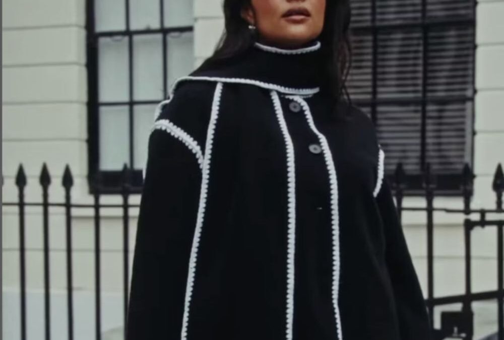 This M&S Scarf Is So Popular, People Are ‘Ripping It Off The Mannequin’ To Buy It