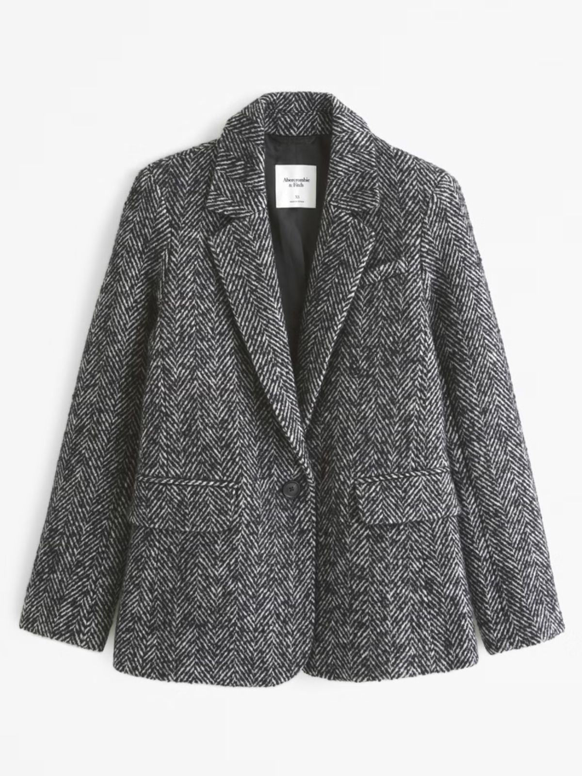The Traitors Outfits (80) Tweed Blazer