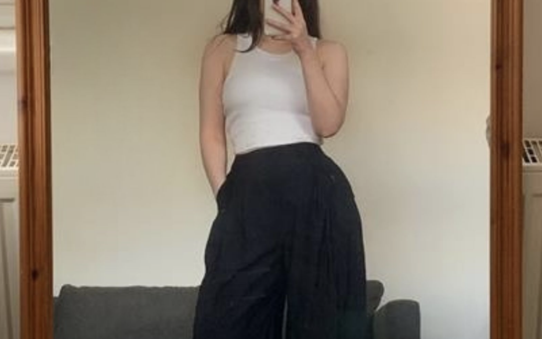 I Tried The Trousers Everyone Loves – And They’re Even Better Than I Expected