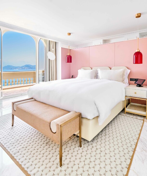katara-suite-bedroom-1-carlton-cannes-richard-haughton-610x730