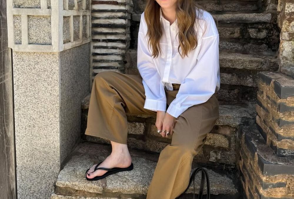 Everyone With Great Taste Is Wearing These Flattering Uniqlo Trousers – They’ll Be Gone By Sunday