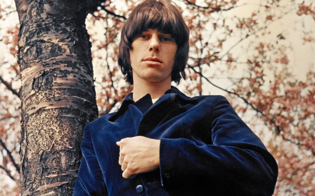Photo of Jeff BECK under a tree
