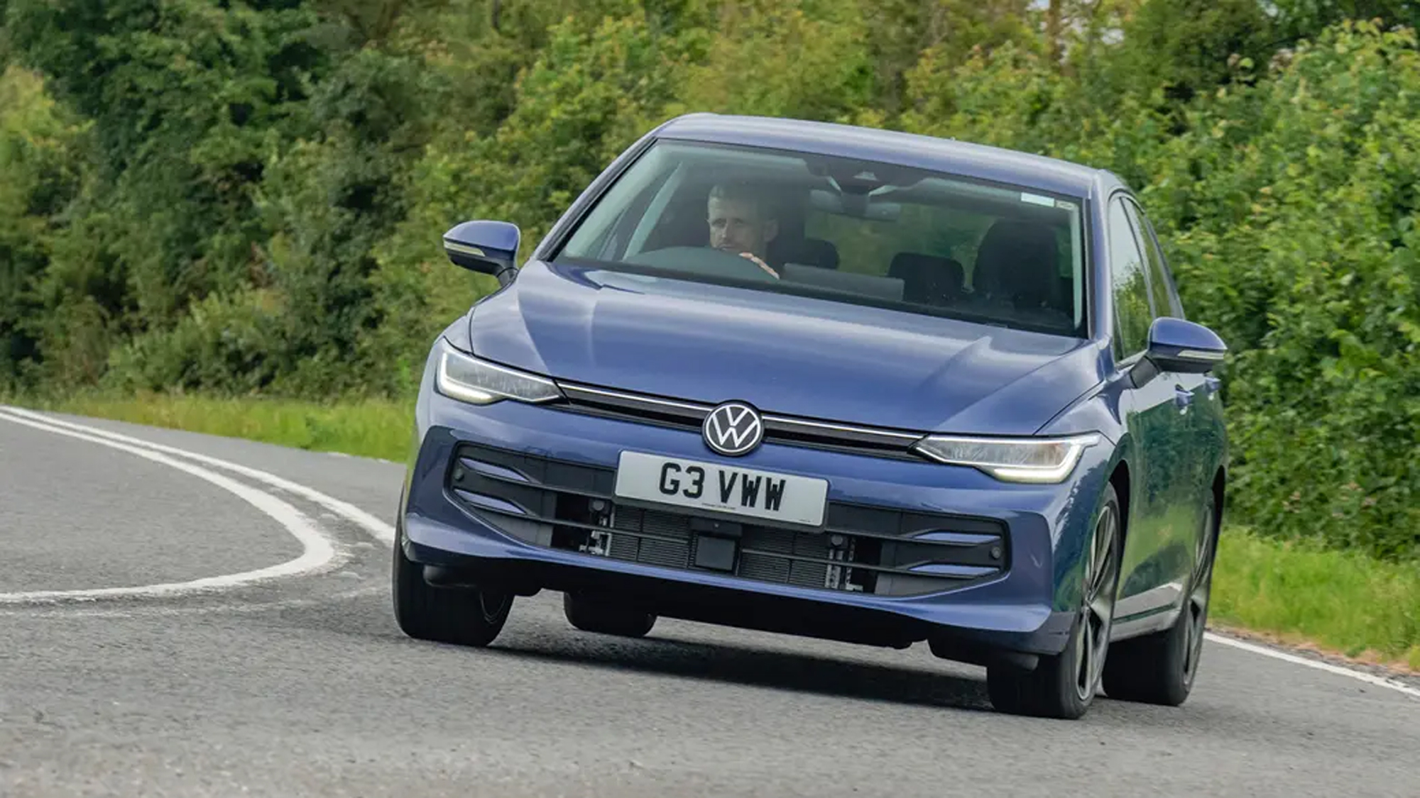 best-hybrids-vw-golf.jpg